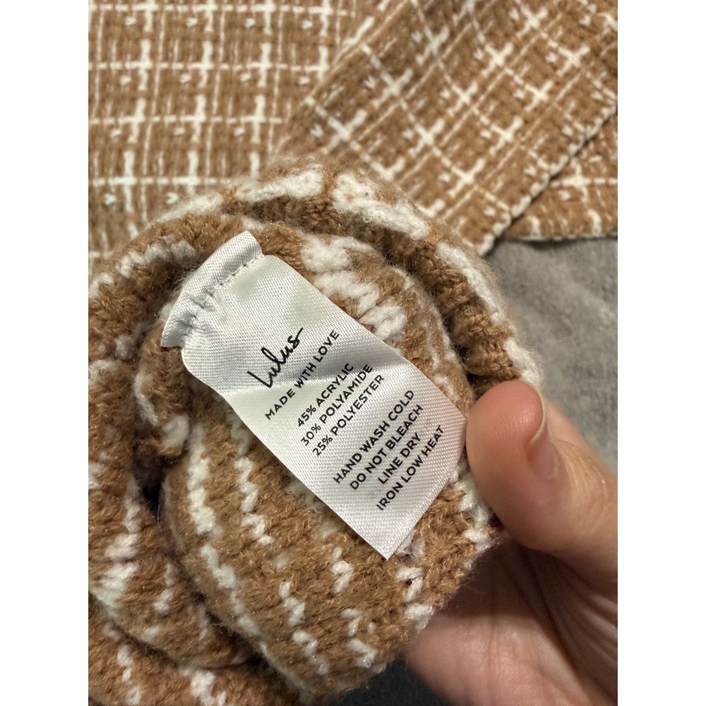NWT Lulus Size Medium Cozy Conditions Tan White Knit Plaid Coatigan Pockets - Picture 11 of 11